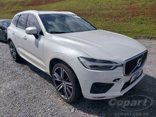 VOLVO XC60 2018 T5 R-DESIGN AWD 2.0 DRIVE-E TURBO  VOLVO XC60 2018 T5 R-DESIGN AWD 2.0 DRIVE-E TURBO